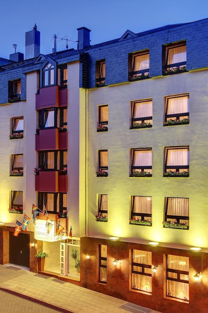 Hotel Granus Aachen Bagian luar foto